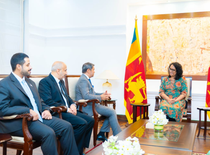 Advisor for Foreign Trade and International Cooperation at the Ministry of Commerce, Industry and Investment Promotion of the Sultanate of Oman Meets the Prime Minister